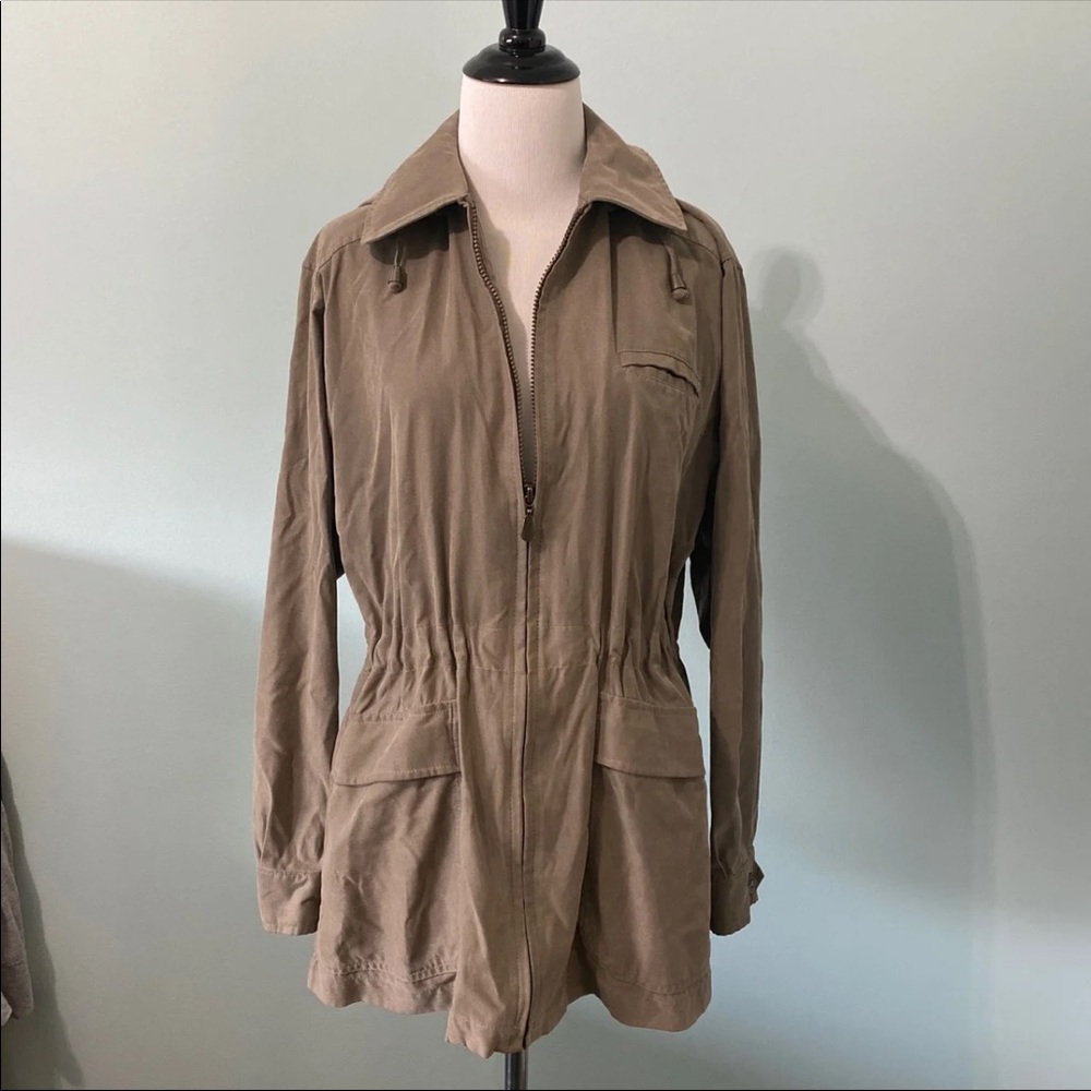 Beige/light taupe London Fog jacket